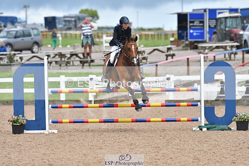 240727A-155103-06398 - Cls 24 1.05m Amateur Qualifier