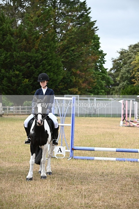 WJ6_7647 - Class 9 Tack and Turnout