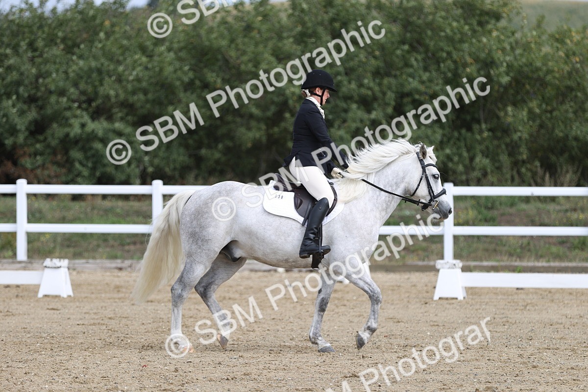 SBM_001473 - Class 2 - Intro 4 Champs - 10.56-11.44