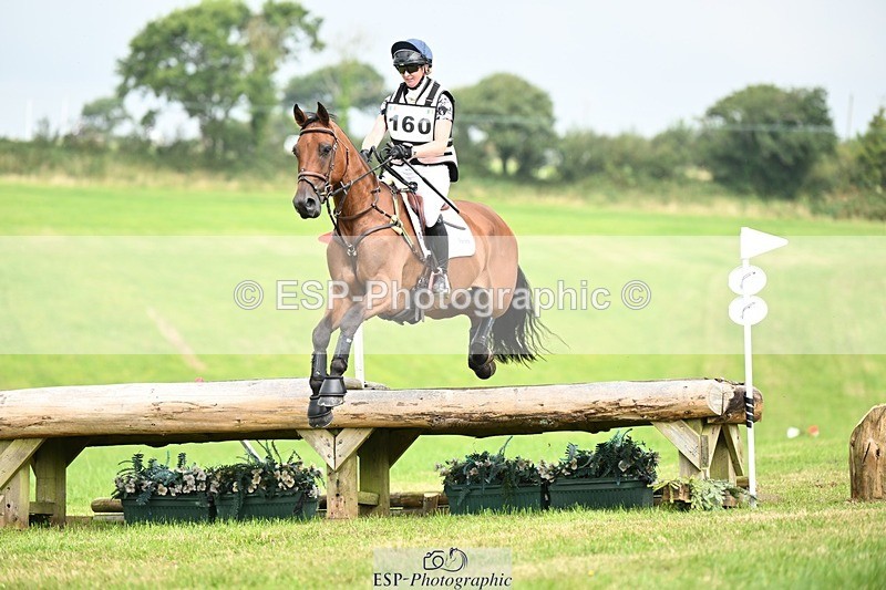 240831A-115830-01991 - 160-Georgie.Goss-CASALLCO.JUMPING.JACK