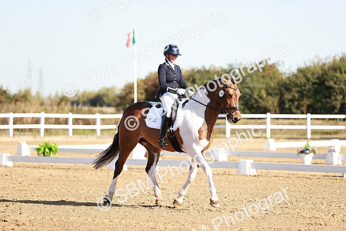 SBM_004246 - Class 12 - Novice 5 - 9.07-10.10