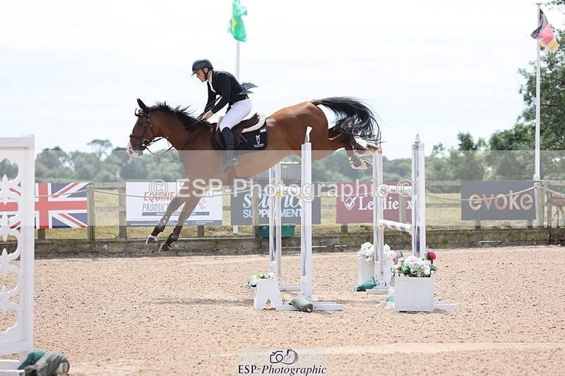 250719-141856-16060 - Cls 3, 3 Star Small Tour Break til End