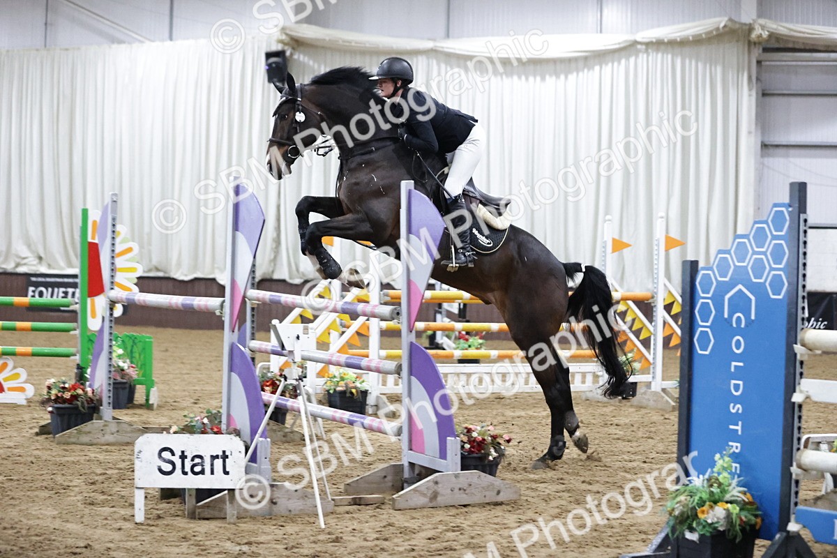 SBM_001573 - Class 5 - Redpost Equestrian Senior Foxhunter/ 1.20m Open
