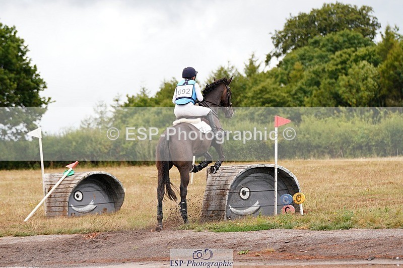 250803A-140600-15468 - O-692-Izzi.Kirk-OMIGOSH