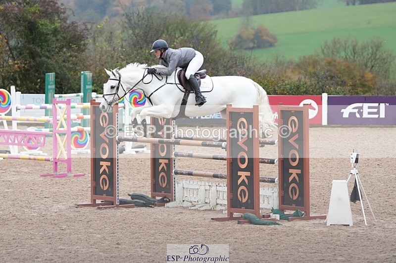 251107-144241-01429 - Cls 7 Blue Chip Grade B&C Qualifier