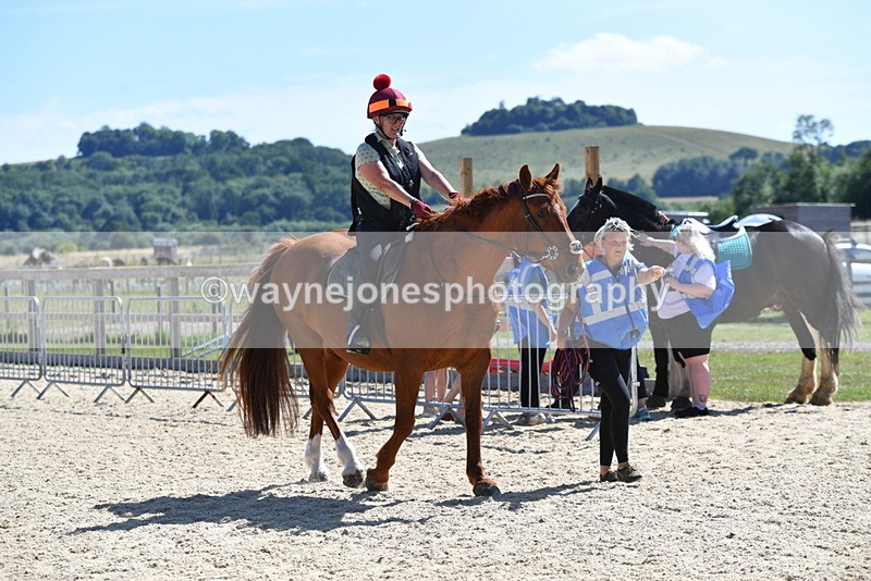 WJ5_4940 - Poles on the Floor