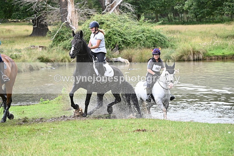 WJ7_2688 - Time at Water 11:37 to 12:13