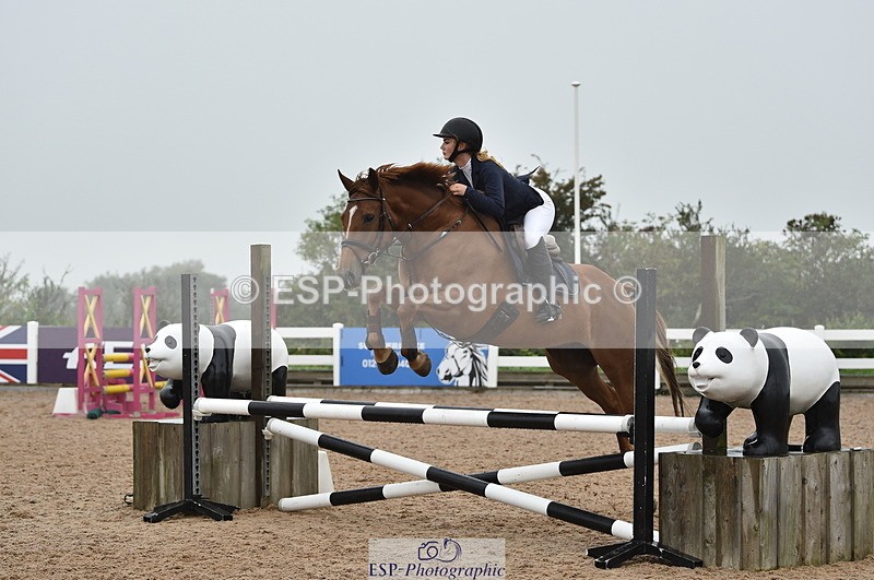 220829A-165340-00314 - 80cm Classes 5a 5b & 6