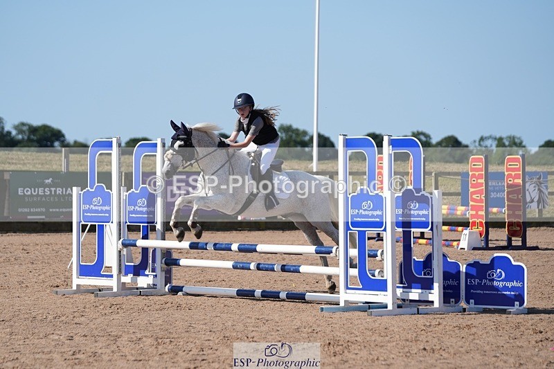 250712-093247-01135 - Cls 1 Pony Intro 70cm