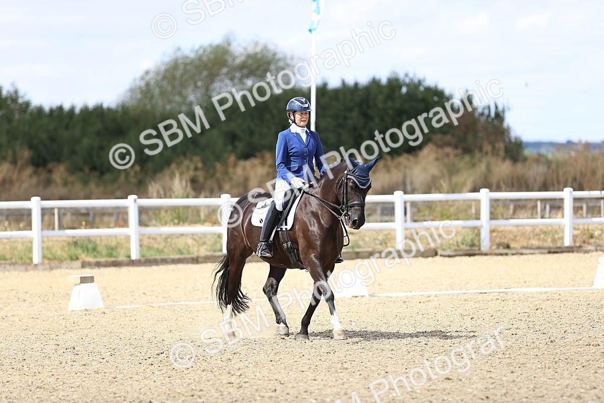 SBM_014524 - Class 5 - E5 Bronze 13.30.14.18