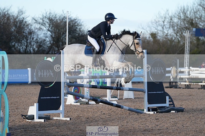 251130-122811-01185 - Cls 9 Pony Fox & 1.10m Open