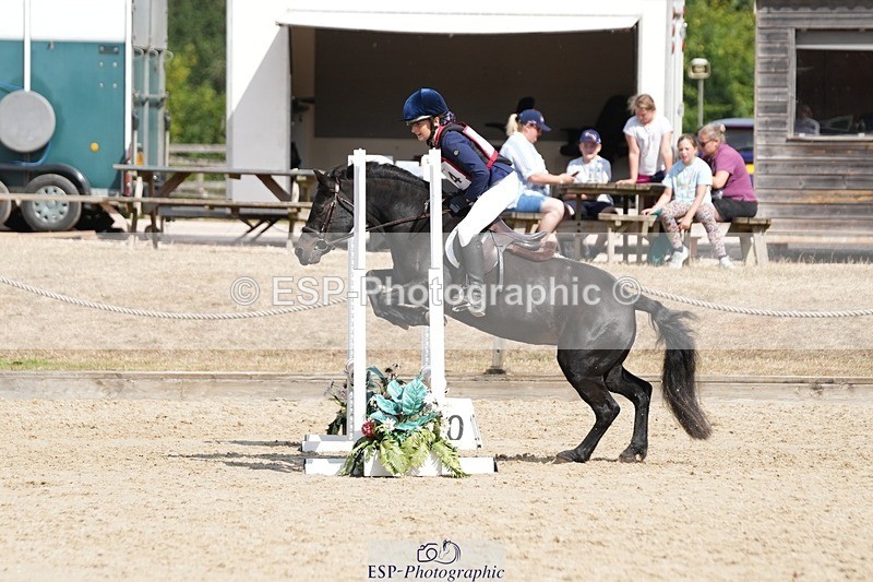 250821A-112352-15097 - WC Round 2 11.00 to 12.00