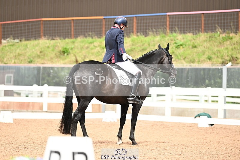 240815A-150021-02147 - 171-Martyn.Humphrey-Isabeau.May