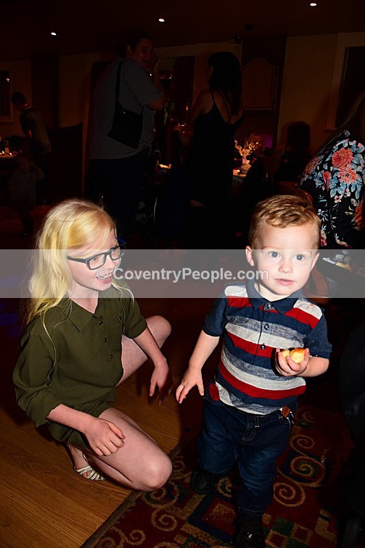 HAS-297 - Ash and Leanne