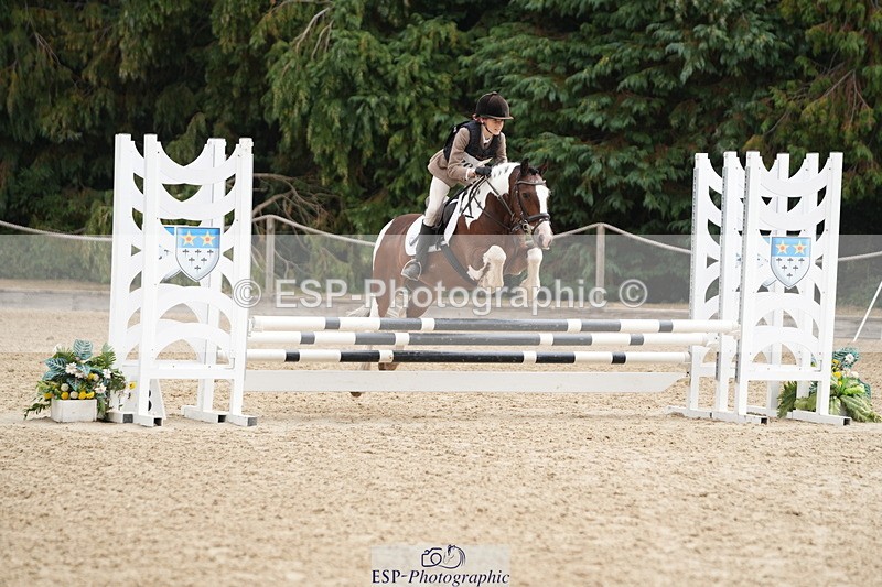 250824A-115834-35763 - 2010-Freya.Hallam-Deakin-Tommy