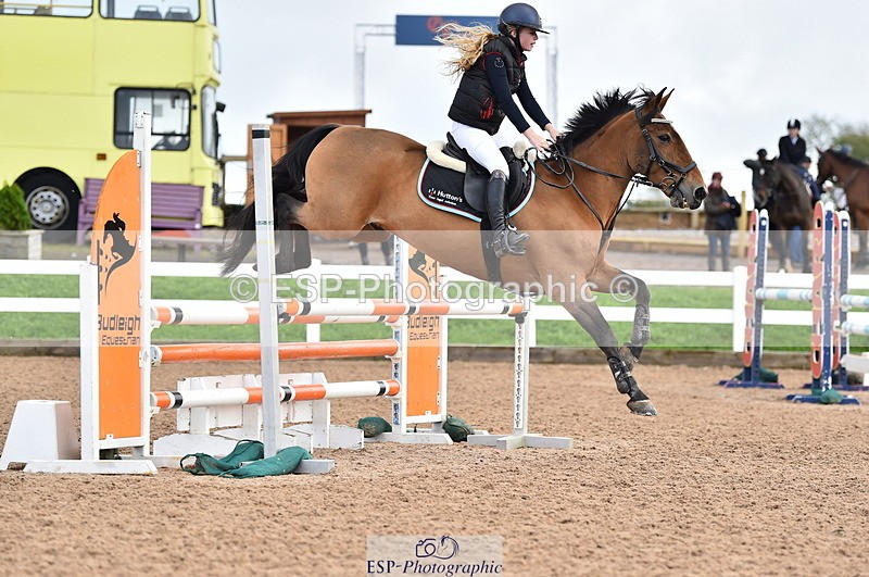231029A-113642-03089 - Pony Newcomers & 1m Open