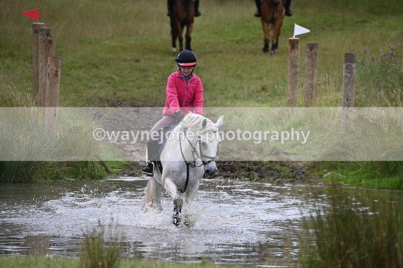 WJ7_3253 - Time at Water 12:15 to 12:50