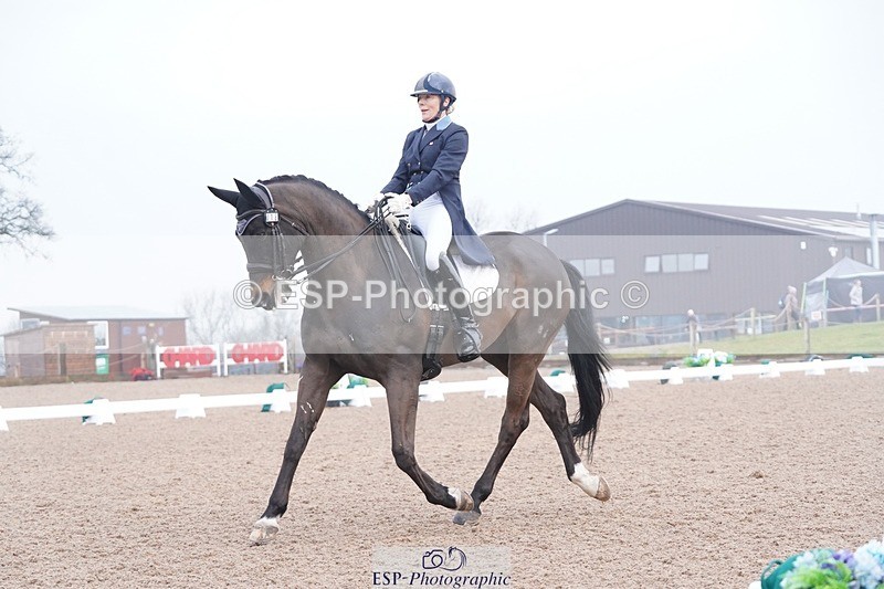 250404-081242-03719 - 018-Louise.Davison-Quamperfect