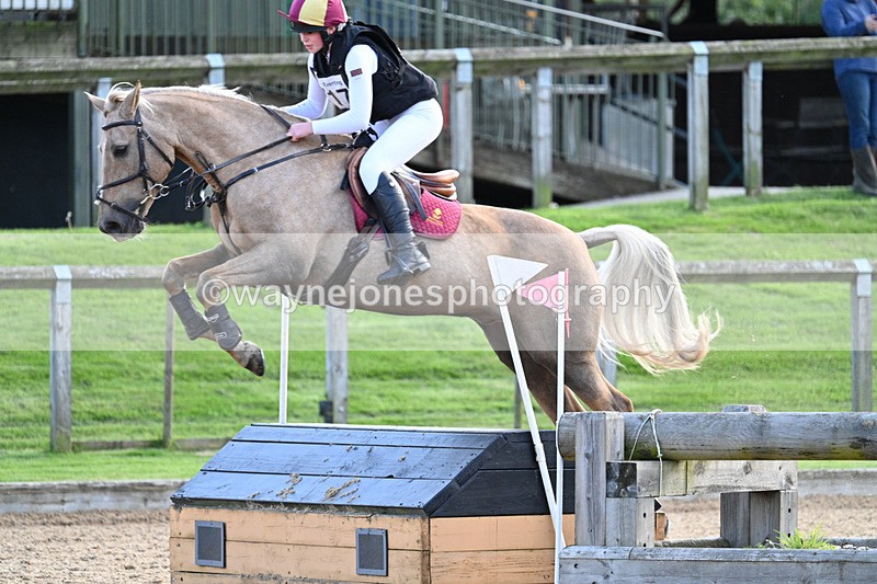 WJ7_5299 - Time 15:56 to 16:17