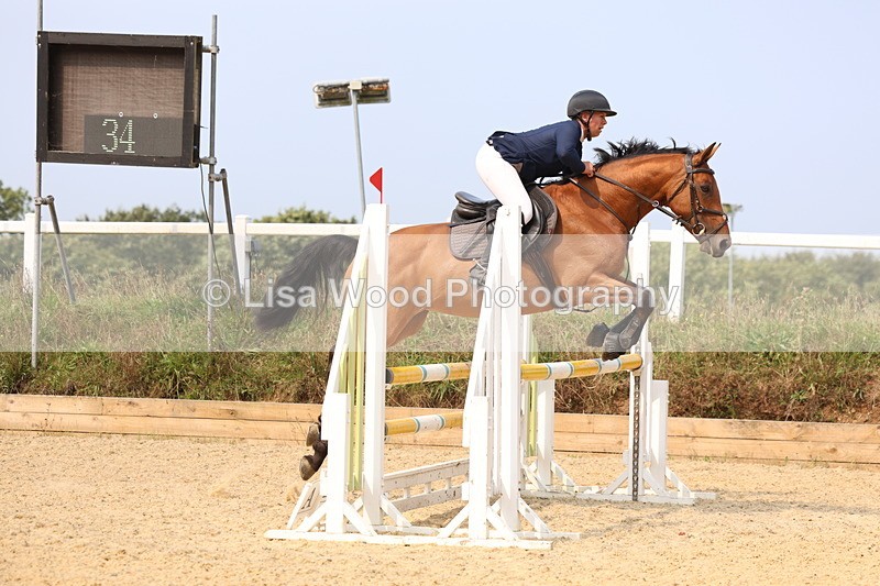 3E7A1151 - Class 4: Senior British Novice/90cm open