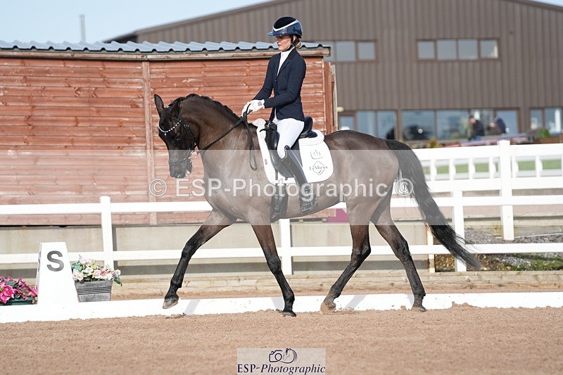 260214-134032-04266 - 118-Holly.Kerslake