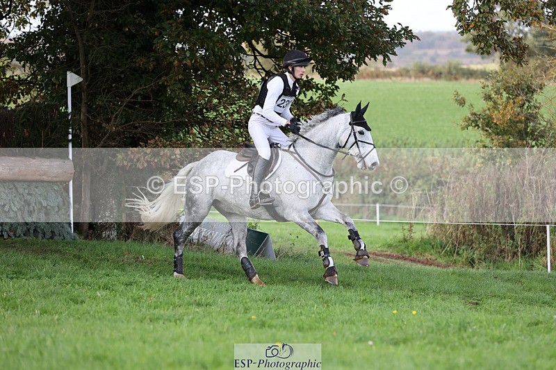 241025-155426-10662 - 236-Musa.Hussain-LIQUID.LUCK