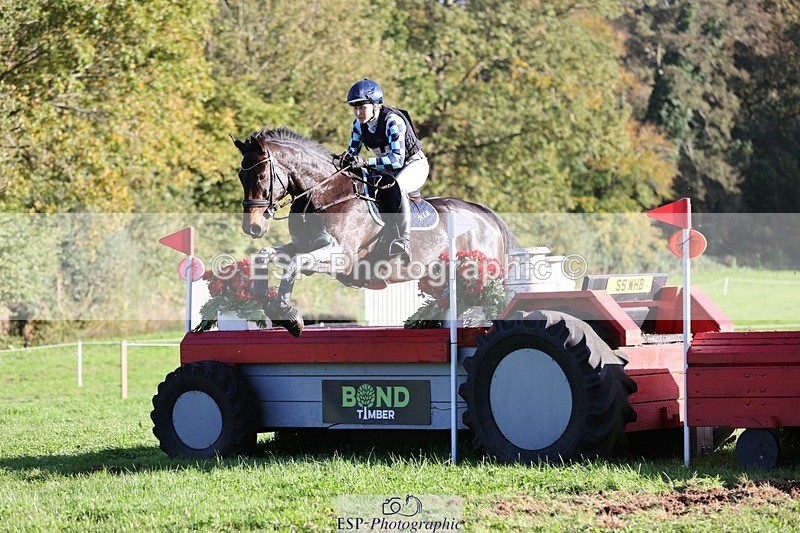 241026-150338-14441 - 553-Hanna.Bertorelli-BWTH.CLASSIC.CUT