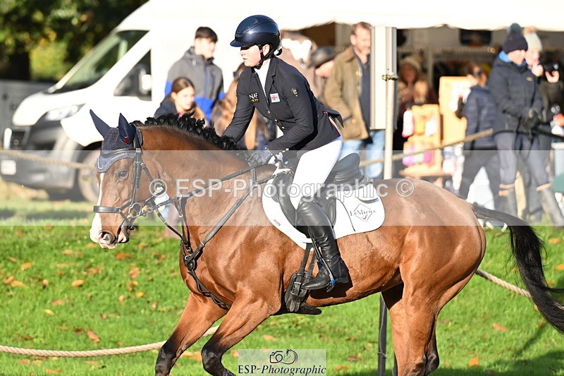 251024A-093420-06119 - B-104-Millie.Juleff