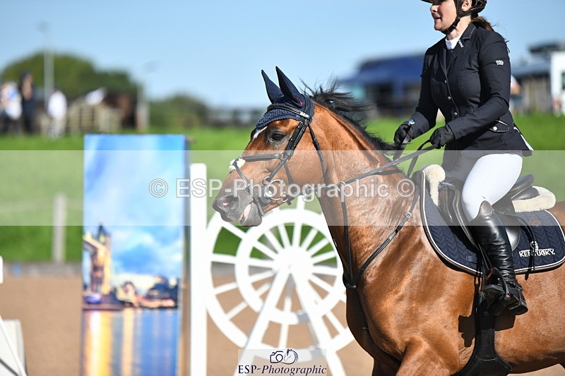 230903A-102318-03677 - Cls 12 95cm Amateur Quali