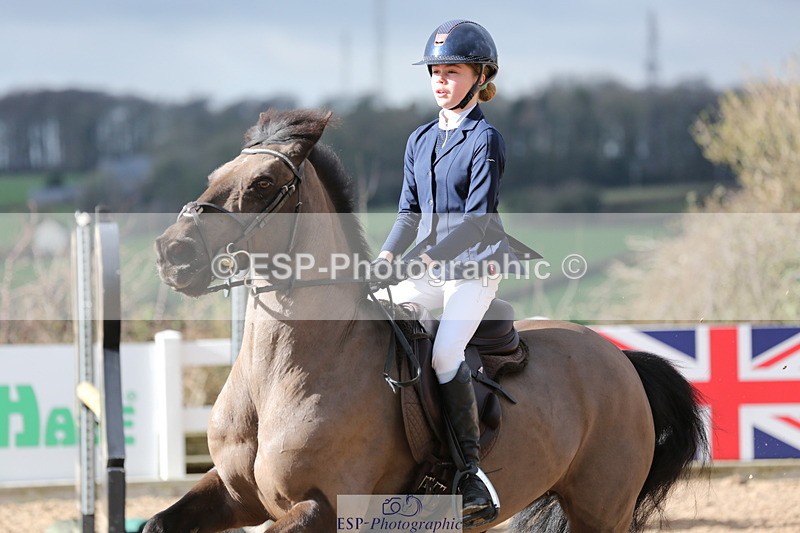 240211A-123750-02790 - Cls 6 Pony Foxhunter & 1.10m Open