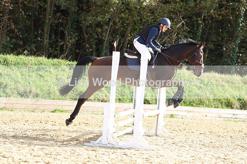 3E7A8100 - Class 4: 70cm open