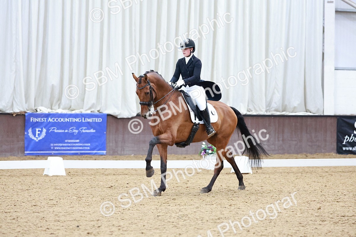 SBM_021049 - Class 13 - FEI INT I - 16.26-17.14