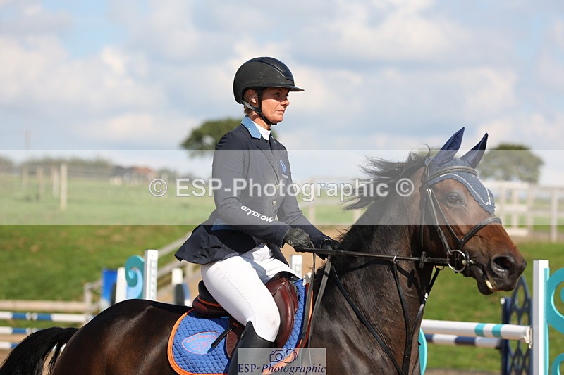 230915A-144655-02746 - Cls 5 National 1.40m