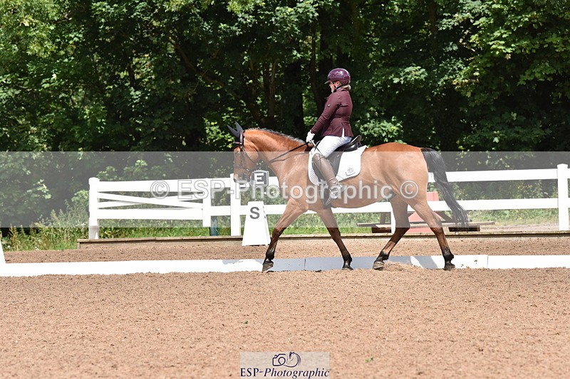 240706A-122008-02256 - Cls 3D Jnr Novice 24