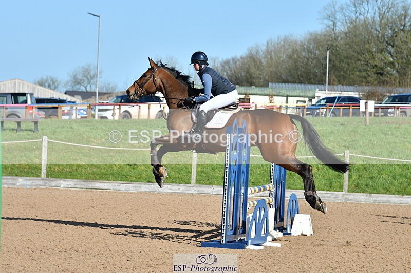 240306A-102618-00110 - Cls 1 British Novice and 90cm Open