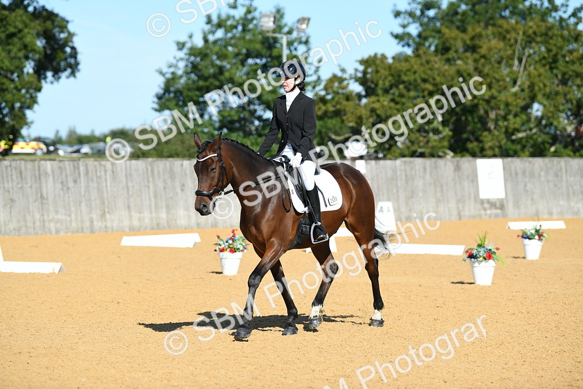 SBM_17984 - D4 - Small Tour Championship - Intro B