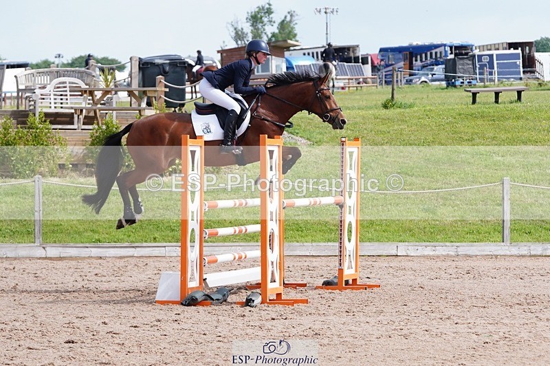 250523-103318-00253 - Cls 01 A&B 1.05m & 1.10m open