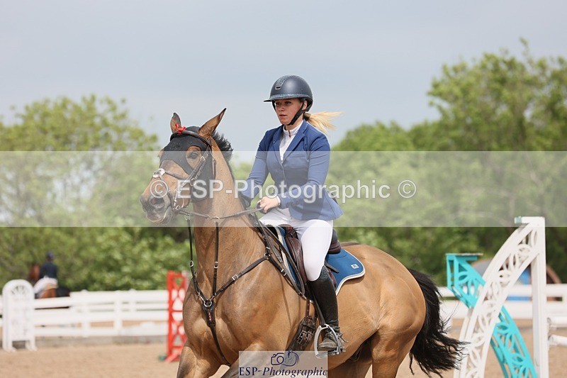 250523-115814-01147 - Cls 09 A&B  Snr Disc & 1.00m Open