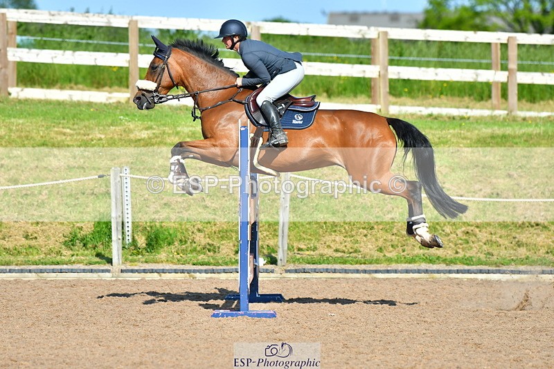 230527A-171031-05515 - Cls 20 Chard 1.10m Speed Derby