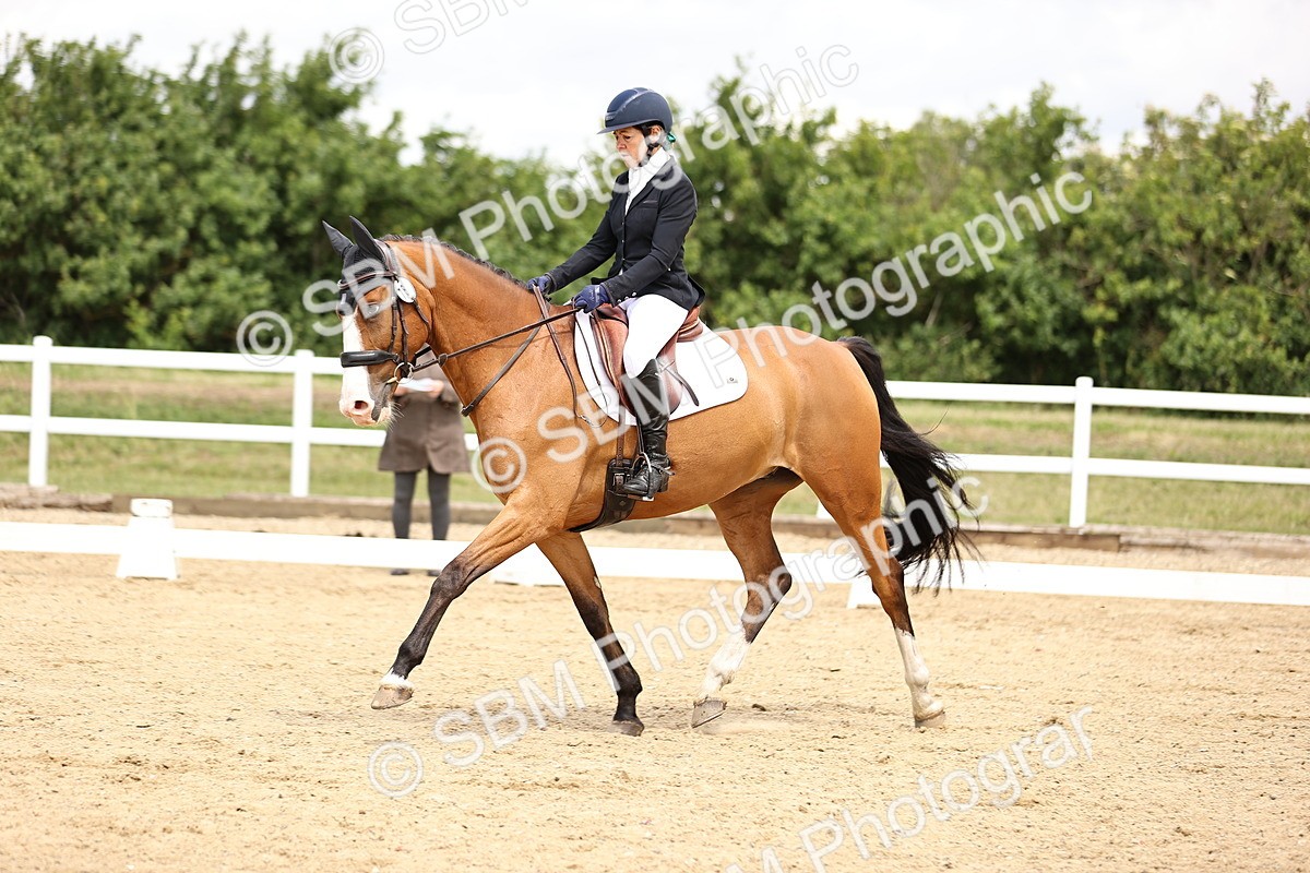 SBM_002966 - Class 2 - Novice 4 - 12.00-13.10