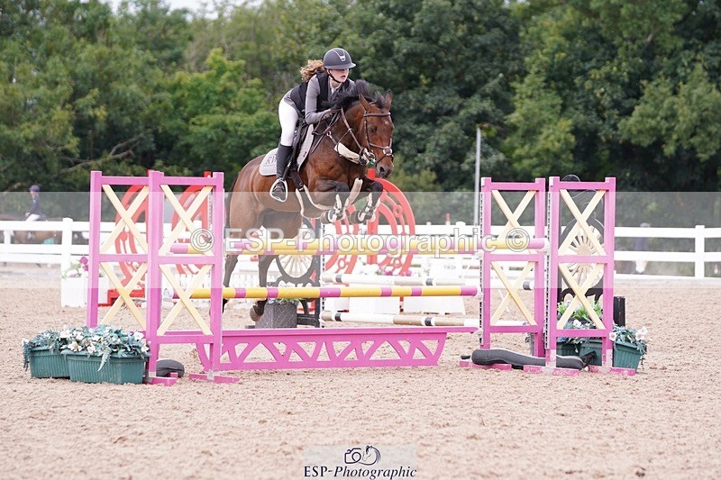 250629-152320-12847 - Cls 38 Pony Foxhunter and 1.10m Open
