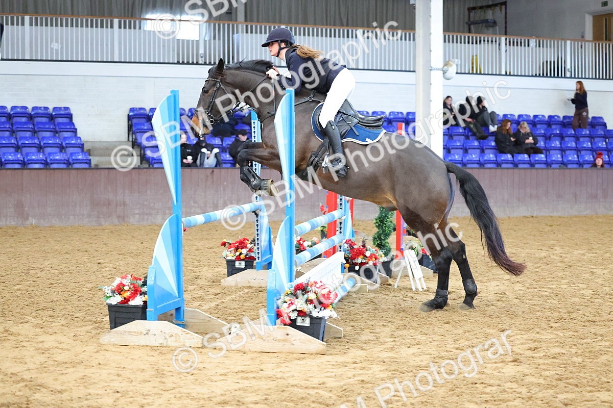SBM_005657 - Class 22 - Bliss of London Novice Winter Championship Qualifier 90cm