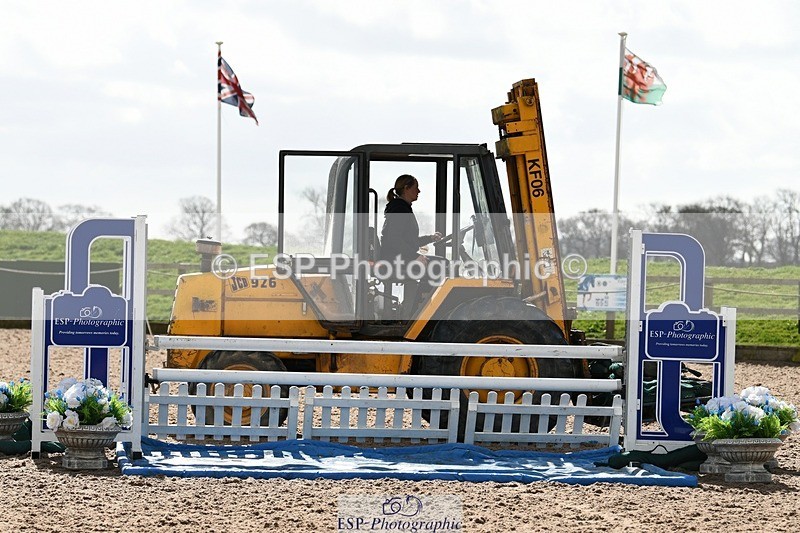 250328-100902-00492 - Cls 2 Snr Newcomers