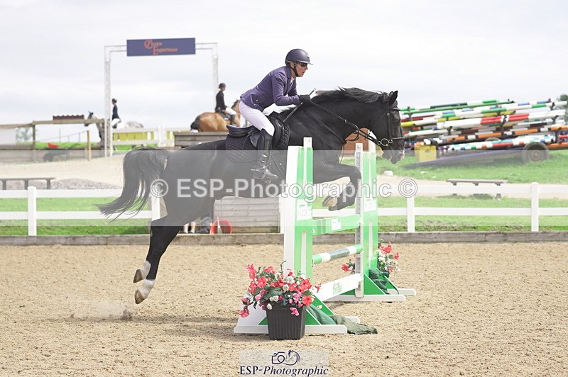 230810A-132400-02403 - Cls 4 1.05m Amateur Quali