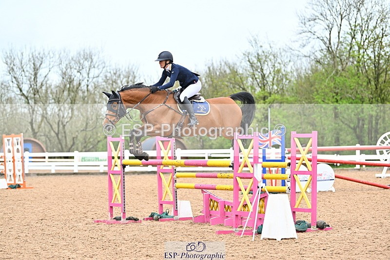240501A-135530-00896 - Cls 8 Snr Foxhunter and 1.20m Open