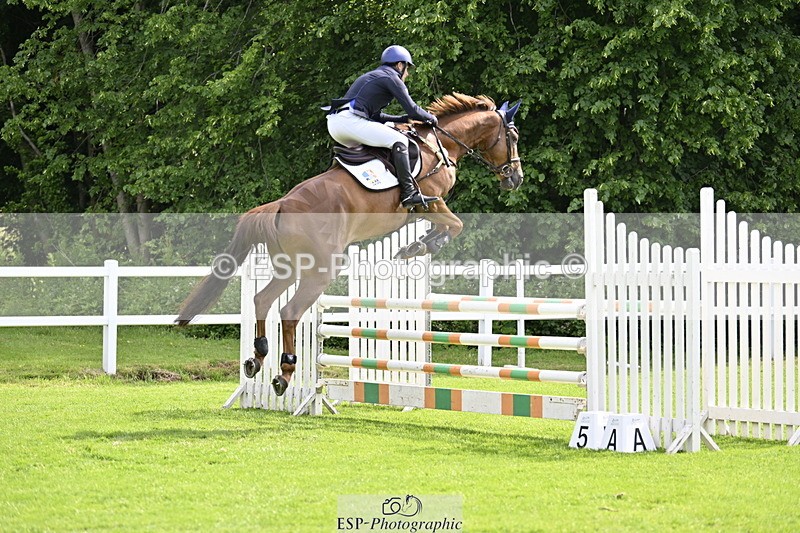 250613A-101057-00322 - Cls 1 Snr Newcomers and 1.10m Open