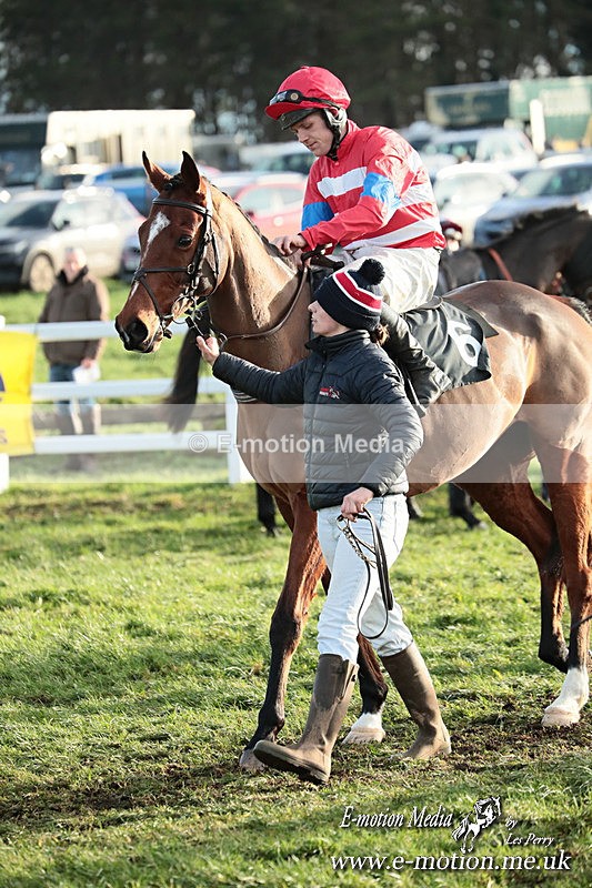 PtP 141225  1999 - New Forest Hounds PtP Larkhill 14/12/25