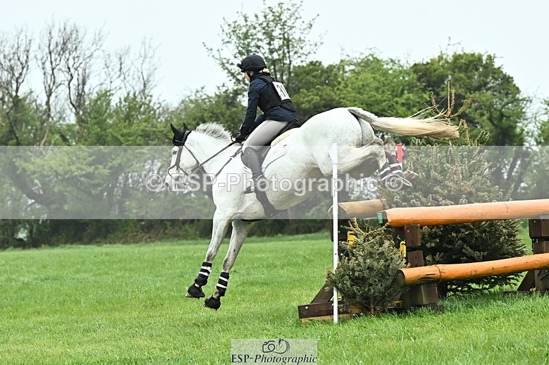 250418-160343-07052 - 319-Flora.Lickiss-MR.MONTY.DON