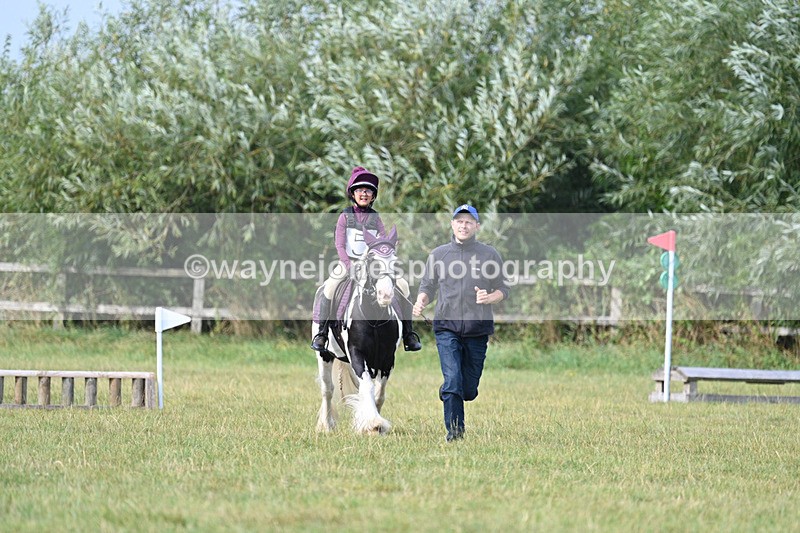 WJ7_5692 - 40cm XC Time 10:37 to 10:56