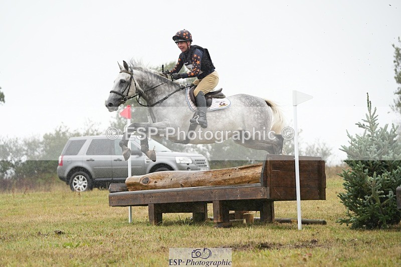 250830-143946-04166 - F-255-Janine.Paterson